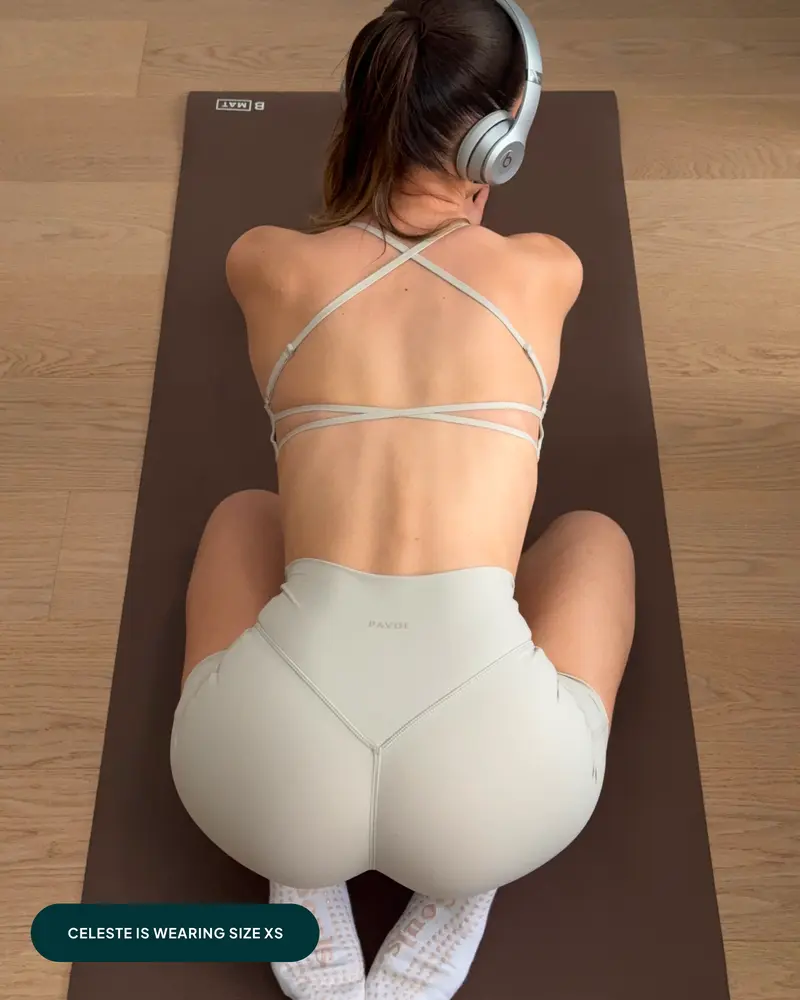 Open Back Strappy Yoga Workout Bras for Women - Low Support Criss-Cross Sports Gym Bra Removable Pads