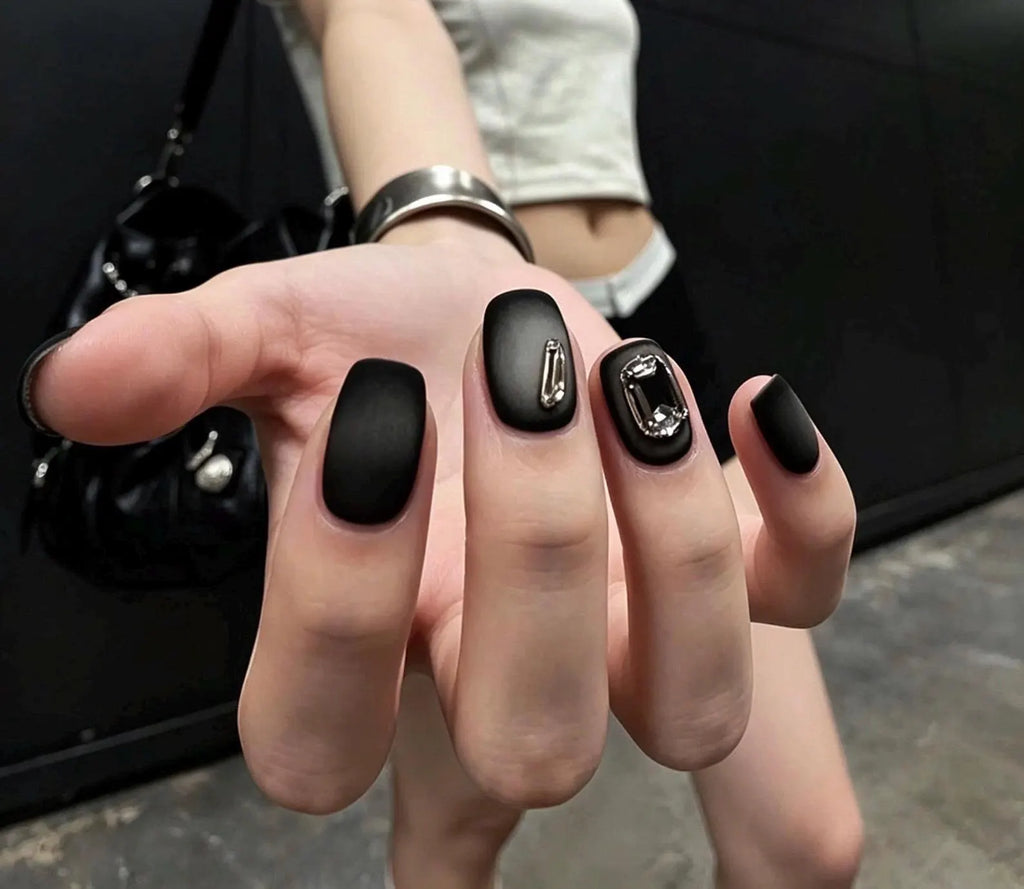 Smoky Black Aura Press On Nails