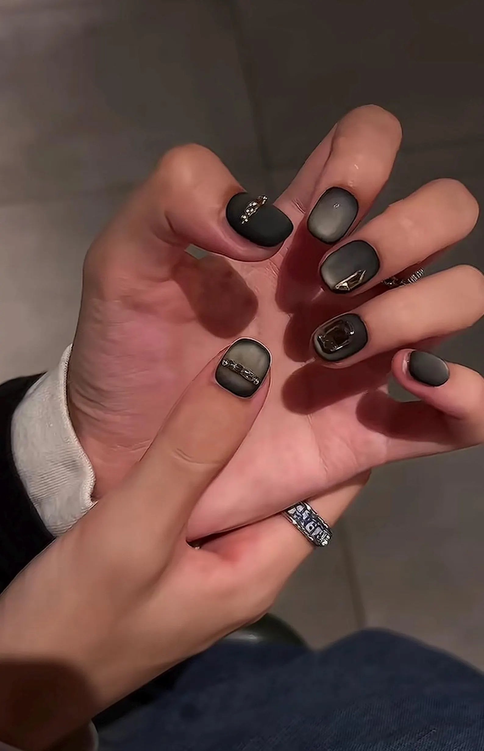 Smoky Black Aura Press On Nails